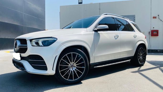 Used Mercedes-Benz GLE 450 II (V167), 3.0 l, 2022 in Abu Dhabi by M Power Automobiles, White color. GCC Specs | AUTO.AE