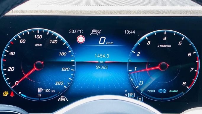 Used Mercedes-Benz GLE 450 II (V167), 3.0 l, 2022 in Abu Dhabi by M Power Automobiles, White color. GCC Specs | AUTO.AE