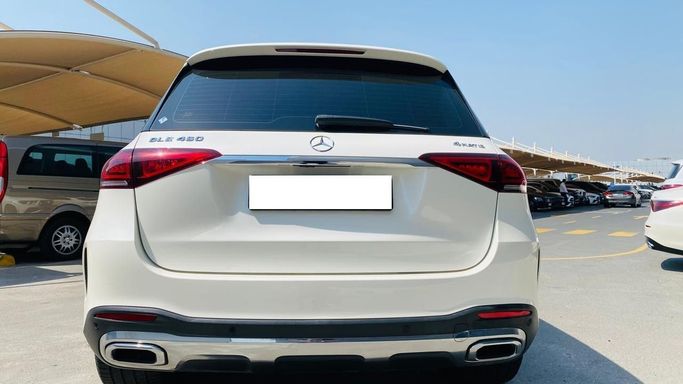 Used Mercedes-Benz GLE 450 II (V167), 3.0 l, 2022 in Abu Dhabi by M Power Automobiles, White color. GCC Specs | AUTO.AE