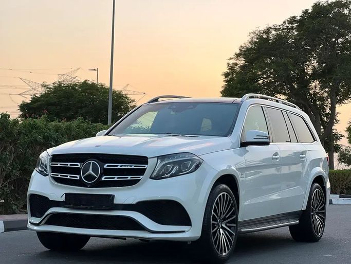 مستعملة Mercedes-Benz GLS AMG 63 AMG I (X166), 5.5 l, 2018 في في أبو ظبي من Deals On Wheels Motors Cars Showroom، اللون أبيض. مواصفات الخليج | AUTO.AE