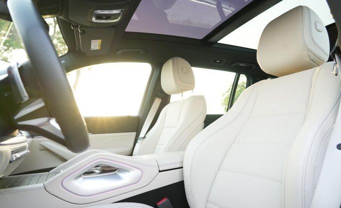 Used Mercedes-Benz GLS 450 II (X167) Facelift, 3.0 l, 2024 in Abu Dhabi by Advantage Motors, Black color. GCC Specs | AUTO.AE