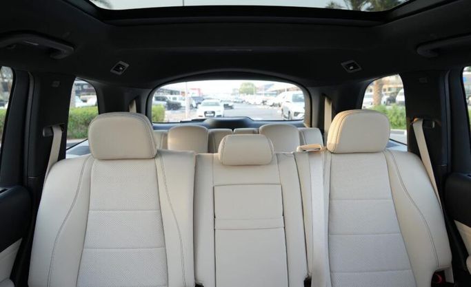 Used Mercedes-Benz GLS 450 II (X167) Facelift, 3.0 l, 2024 in Abu Dhabi by Advantage Motors, Black color. GCC Specs | AUTO.AE