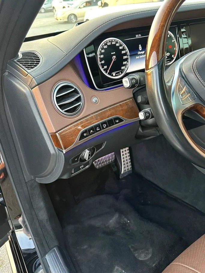 Подержанный Mercedes-Benz S-Class 400 Long VI (W222, C217), 3.0 л, 2015 в Абу-Даби от Al Waleed Used Cars Черный цвет. GCC | AUTO.AE