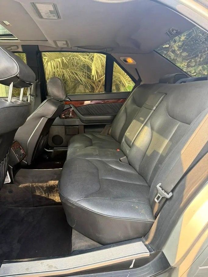 Used Mercedes-Benz S-Class 500 III (W140) Facelift, 5.0 l, 1996 in Abu Dhabi by Edition One Motors, Silver color. European Specs | AUTO.AE