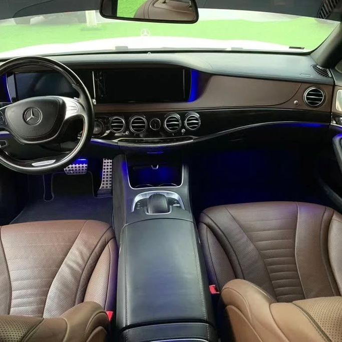 Подержанный Mercedes-Benz S-Class 500 VI (W222, C217), 4.7 л, 2014 в Абу-Даби от Al Fajr Automobile showroom Белый цвет. GCC | AUTO.AE