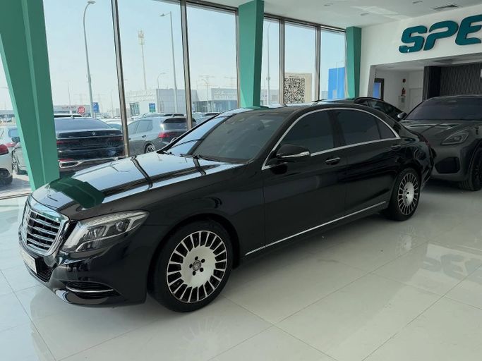 Подержанный Mercedes-Benz S-Class 500 VI (W222, C217), 4.7 л, 2015 в Абу-Даби от Speed Car Motors Черный цвет.  | AUTO.AE