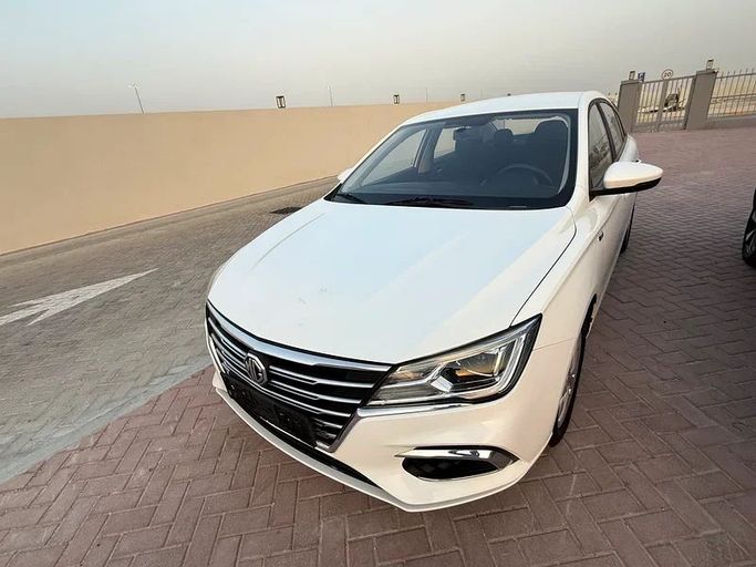 Used MG 5 I Facelift, 1.5 l, 2022 in Abu Dhabi by Al Asad Automobile Showroom, White color. GCC Specs | AUTO.AE
