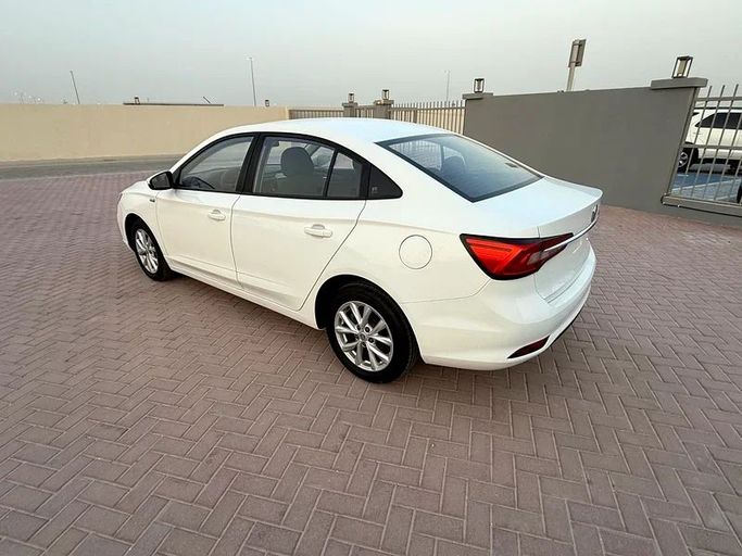 Used MG 5 I Facelift, 1.5 l, 2022 in Abu Dhabi by Al Asad Automobile Showroom, White color. GCC Specs | AUTO.AE