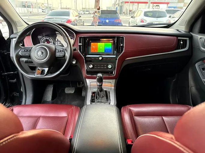 Used MG RX5 I, 2.0 l, 2020 in Abu Dhabi by Emco car, Black color. GCC Specs | AUTO.AE