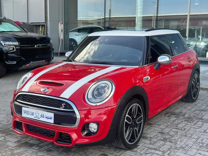 Used MINI Hatch Cooper S III (F55/F56), 2.0 l, 2016 in Abu Dhabi by Speed Car Motors, Red color. GCC Specs | AUTO.AE