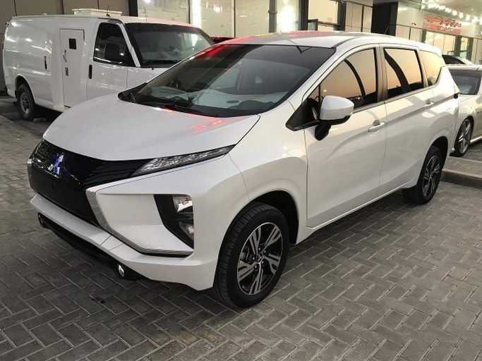 Used Mitsubishi Xpander I, 1.5 l, 2021 in Abu Dhabi by Golden coast automobile showroom, White color.  | AUTO.AE