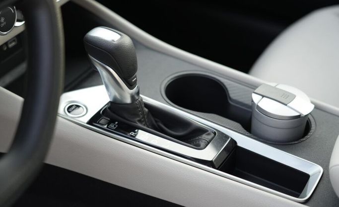 Used Nissan Altima VI (L34) Facelift, 2.5 l, 2023 in Abu Dhabi by Advantage Motors, White color. GCC Specs | AUTO.AE