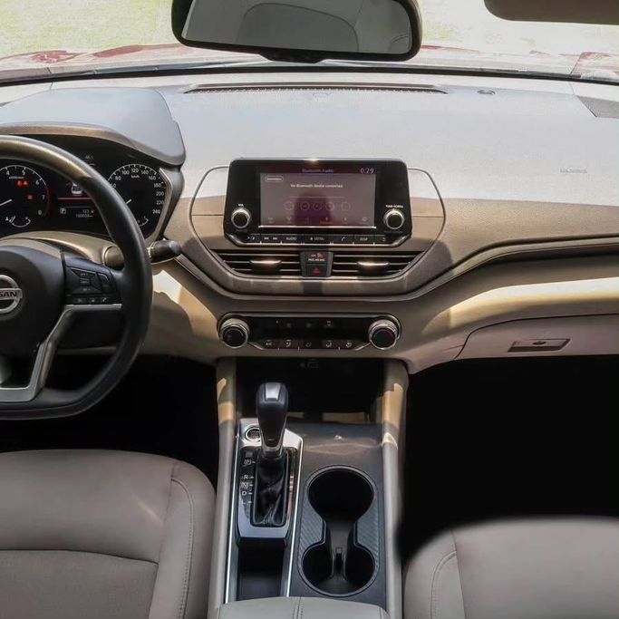 Used Nissan Altima VI (L34), 2.5 l, 2019 in Abu Dhabi by Al Fajr Automobile showroom, Red color. GCC Specs | AUTO.AE