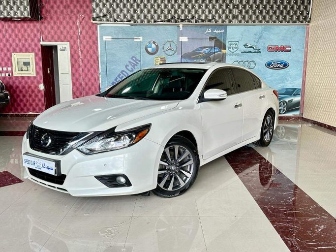 Used Nissan Altima V (L33) Facelift, 2.5 l, 2017 in Abu Dhabi by Speed Car Motors, White color.  | AUTO.AE