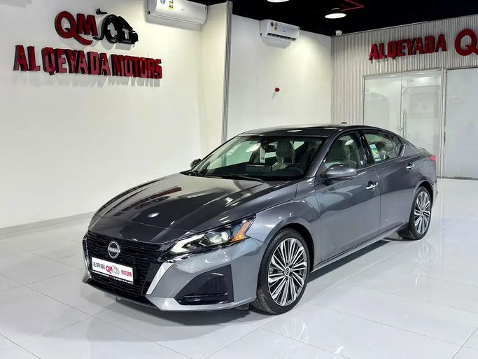 جديدة Nissan Altima فيس ليفت السادس (L34), 2.5 l, 2026 في في الإمارات, أبوظبي من Al Qeyada Motors، اللون رمادي. مواصفات الخليج | AUTO.AE | إعلان #277325