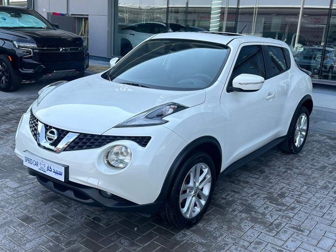 Новый Nissan Juke I Рестайлинг, 1.6 л, 2016 в Абу-Даби от Speed Car Motors Белый цвет.  | AUTO.AE