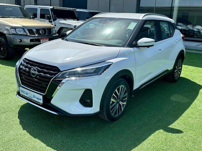 New Nissan Kicks I Facelift, 1.6 l, 2023 in Abu Dhabi by Speed Car Motors, White color.  | AUTO.AE