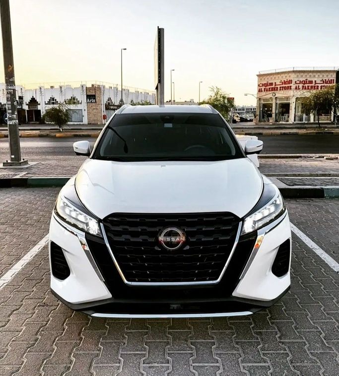 مستعملة Nissan Kicks أنا فيس ليفت, 1.6 l, 2024 في في أبو ظبي، اللون أبيض. مواصفات الخليج | AUTO.AE | إعلان #260627