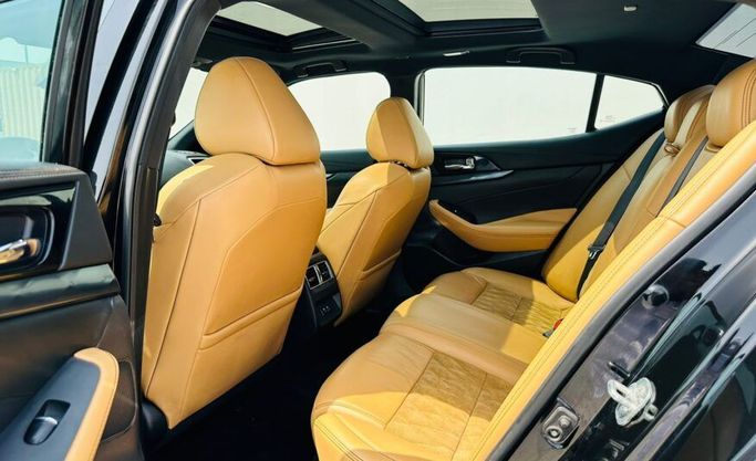 مستعملة Nissan Maxima عملية شد الوجه VIII (A36), 3.5 l, 2021 في في أبو ظبي من Advantage Motors، اللون أسود. مواصفات الخليج | AUTO.AE