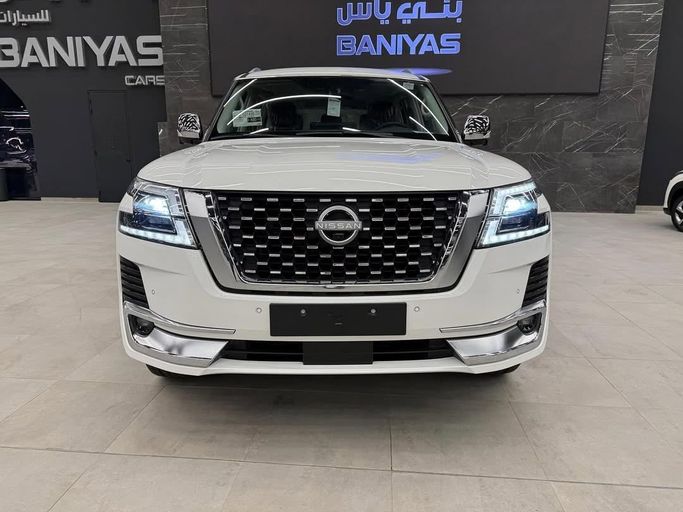 Новый Nissan Patrol VI (Y62) Рестайлинг 2, 5.6 л, 2024 в Абу-Даби от Baniyas Cars Abu Dhabi Белый цвет. GCC | AUTO.AE