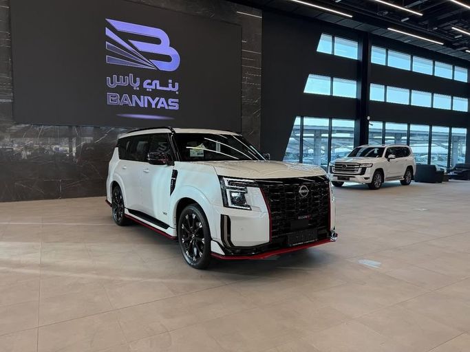 Новый Nissan Patrol VII (Y63), 3.5 л, 2026 в Абу-Даби от Baniyas Cars Abu Dhabi Белый цвет. GCC | AUTO.AE