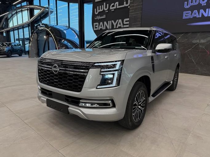 Новый Nissan Patrol VII (Y63), 3.8 л, 2026 в Абу-Даби от Baniyas Cars Abu Dhabi Белый цвет. GCC | AUTO.AE