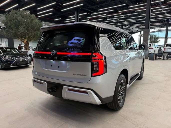 Новый Nissan Patrol VII (Y63), 3.8 л, 2026 в Абу-Даби от Baniyas Cars Abu Dhabi Белый цвет. GCC | AUTO.AE