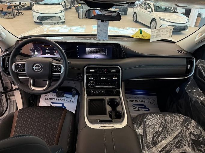 Новый Nissan Patrol VII (Y63), 3.5 л, 2026 в Абу-Даби от Baniyas Cars Abu Dhabi Белый цвет. GCC | AUTO.AE