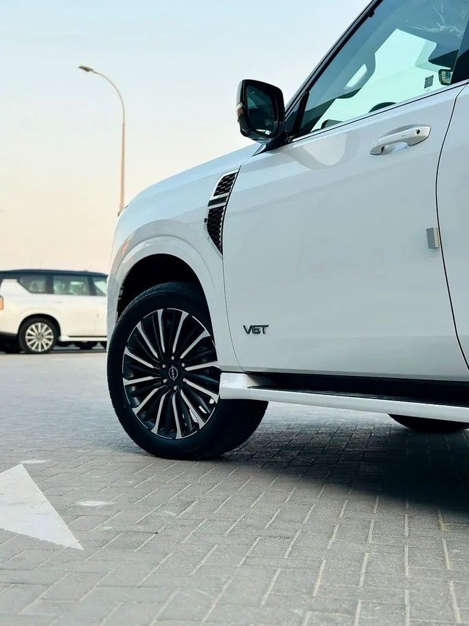 Новый Nissan Patrol VII (Y63), 3.5 л, 2026 в Абу-Даби от Al Lulu Cars Белый цвет. GCC | AUTO.AE