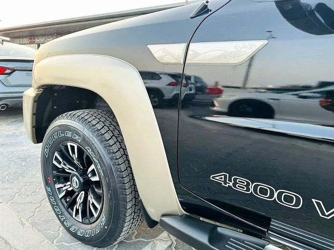 New Nissan Patrol V (Y61) Facelift, 4.8 l, 2024 in Abu Dhabi by Al Lulu Cars, Black color. GCC Specs | AUTO.AE