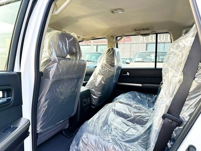 New Nissan Patrol V (Y61) Facelift, 4.8 l, 2024 in Abu Dhabi by Al Lulu Cars, White color. GCC Specs | AUTO.AE