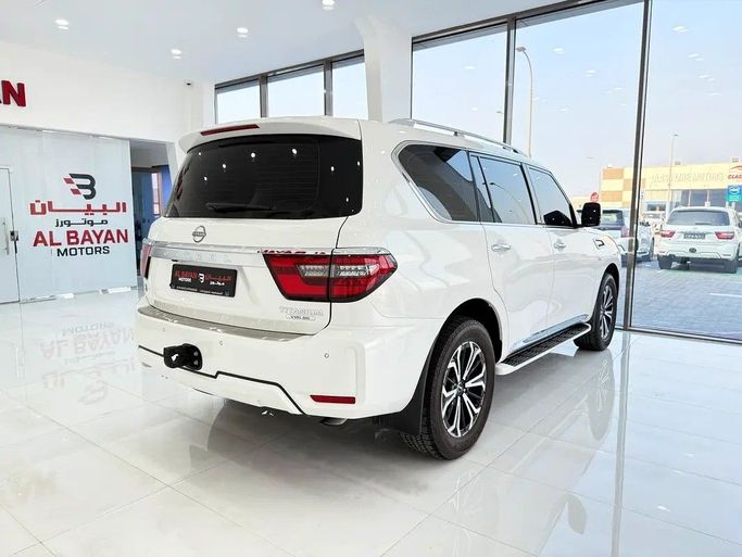 Used Nissan Patrol VI (Y62) Facelift 2, 5.6 l, 2024 in Abu Dhabi by Al Bayan Motors, White color. GCC Specs | AUTO.AE