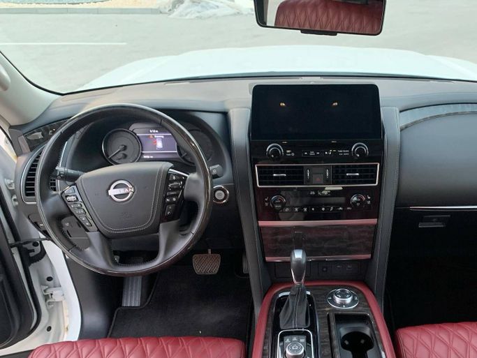 Used Nissan Patrol VI (Y62) Facelift 2, 5.6 l, 2024 in Abu Dhabi by Al Fajr Automobile showroom, White color. Other | AUTO.AE