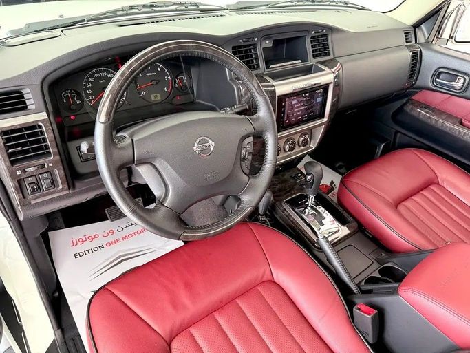 Used Nissan Patrol V (Y61) Facelift, 4.8 l, 2024 in Abu Dhabi by Edition One Motors, White color. GCC Specs | AUTO.AE
