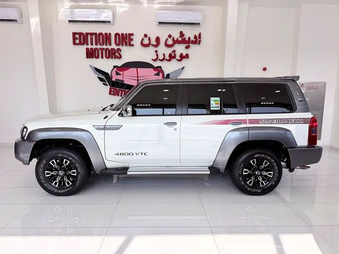 Used Nissan Patrol V (Y61) Facelift, 4.8 l, 2024 in Abu Dhabi by Edition One Motors, White color. GCC Specs | AUTO.AE