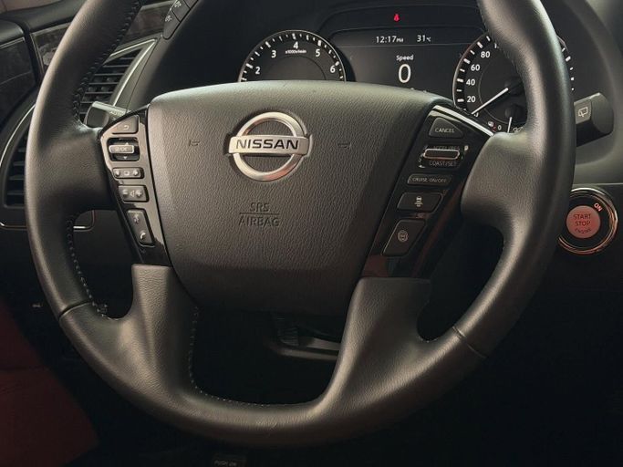 Подержанный Nissan Patrol VI (Y62) Рестайлинг 2, 5.6 л, 2024 в Абу-Даби от Speed Car Motors Белый цвет. GCC | AUTO.AE