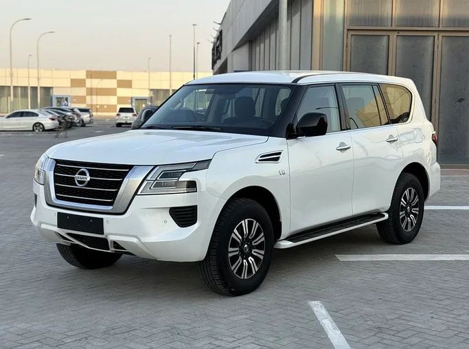 Used Nissan Patrol VI (Y62) Facelift 2, 5.6 l, 2020 in Abu Dhabi by Al Laith Cars Showroom, White color. GCC Specs | AUTO.AE