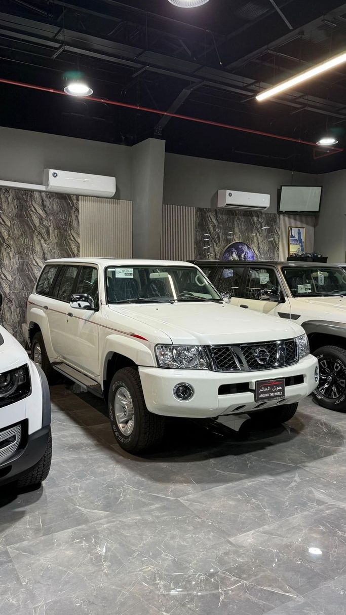 New Nissan Patrol V (Y61) Facelift, 4.8 l, 2024 in Abu Dhabi by Around The World Auto Mobile, White color. GCC Specs | AUTO.AE