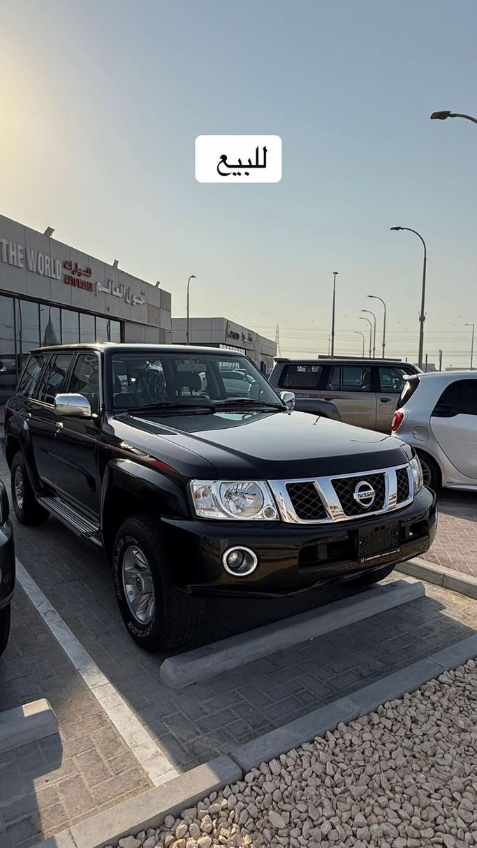 Used Nissan Patrol V (Y61) Facelift, 4.8 l, 2021 in Abu Dhabi by Around The World Auto Mobile, Black color. GCC Specs | AUTO.AE
