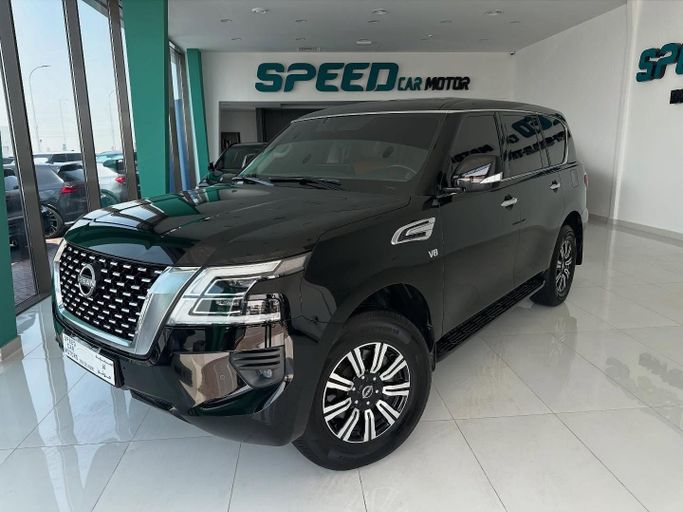 Подержанный Nissan Patrol VI (Y62) Рестайлинг 2, 5.6 л, 2022 в Абу-Даби от Speed Car Motors Черный цвет. GCC | AUTO.AE
