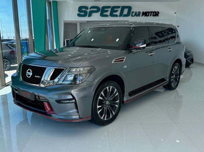 Подержанный Nissan Patrol V (Y61) Рестайлинг, 4.8 л, 2019 в Абу-Даби от Speed Car Motors Серый цвет.  | AUTO.AE
