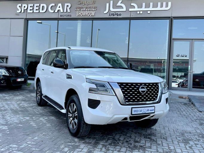 Подержанный Nissan Patrol VI (Y62) Рестайлинг 2, 4.0 л, 2022 в Абу-Даби от Speed Car Motors Белый цвет.  | AUTO.AE