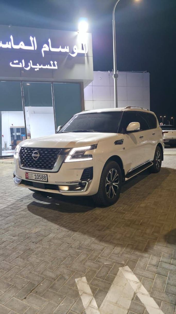 Used Nissan Patrol VI (Y62) Facelift 2, 5.6 l, 2024 in Abu Dhabi by Alwesam.almasimotors/auto.ae, White color. GCC Specs | AUTO.AE