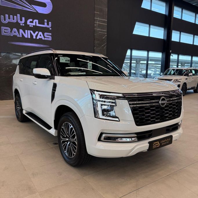 جديدة Nissan Patrol سابعاً (Y63), 3.5 l, 2026 في في الإمارات, أبوظبي من Baniyas Cars Abu Dhabi، اللون أبيض. أخرى | AUTO.AE | إعلان #275739
