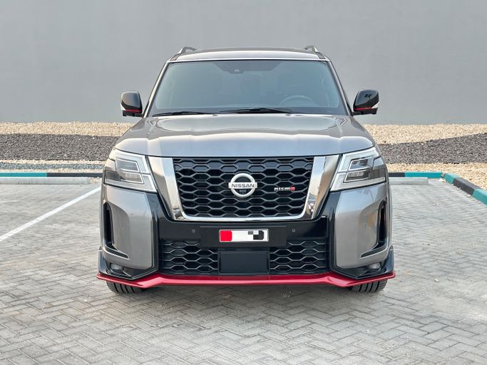 Used Nissan Patrol VI (Y62) Facelift 2, 5.6 l, 2021 in UAE, Abu Dhabi, Grey color. GCC Specs | AUTO.AE | Listing #279373