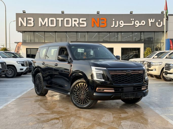 جديدة ⁦Nissan Patrol سابعاً (Y63)، 3.5 l، 2027⁩ في في الإمارات, أبوظبي من N3 Motors، اللون أسود. مواصفات الخليج | AUTO.AE | إعلان #289189