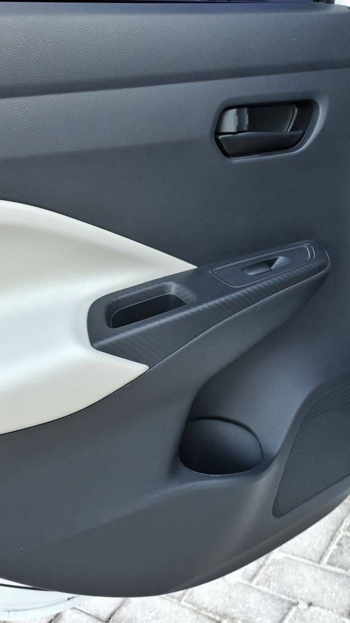 Used Nissan Sunny N18, 1.6 l, 2022 in Abu Dhabi, White color. GCC Specs | AUTO.AE