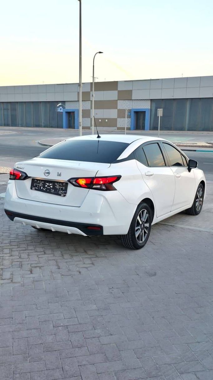 Used Nissan Sunny N18, 1.6 l, 2022 in Abu Dhabi, White color. GCC Specs | AUTO.AE