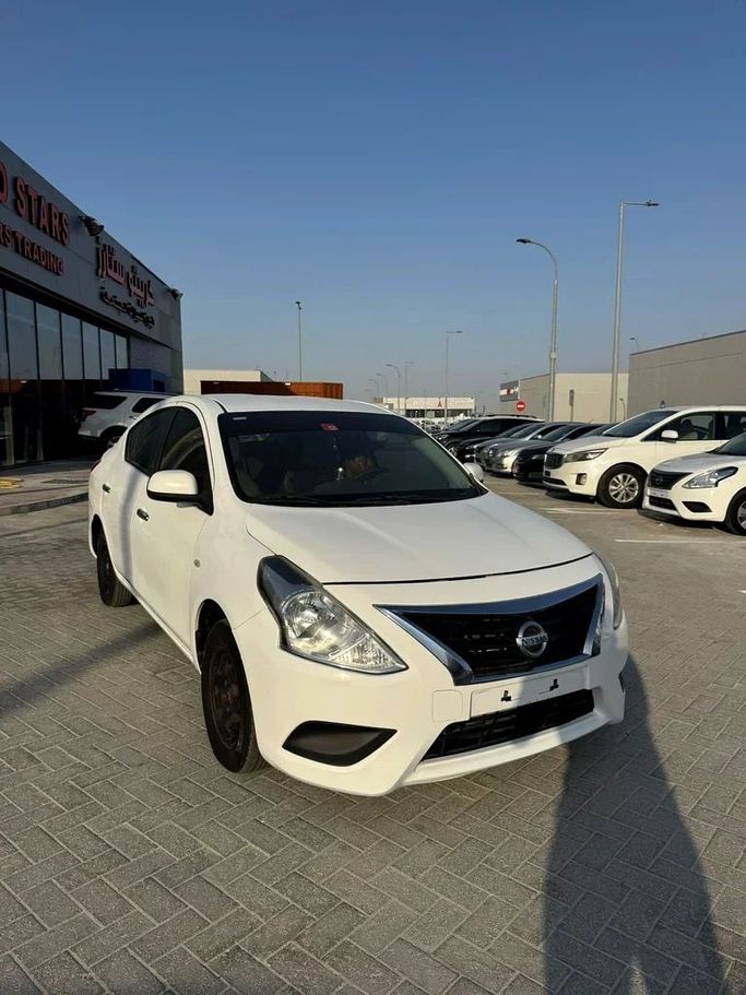 Used Nissan Sunny N17 Facelift, 1.5 l, 2019 in Abu Dhabi by Crypto Stars Used Cars Trading, White color. GCC Specs | AUTO.AE