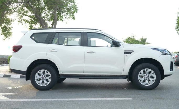 Used Nissan X-Terra, 2.5 l, 2022 in Abu Dhabi by Advantage Motors, White color. GCC Specs | AUTO.AE